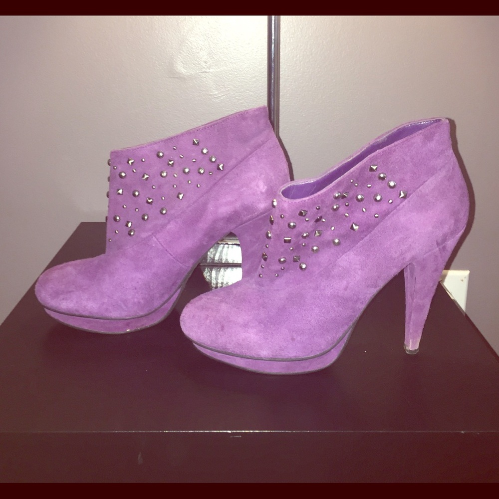 BCBG purple suede ankle boots